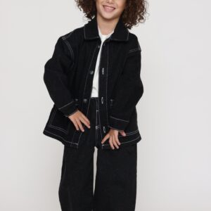 מכנס ג׳ינס אוברסייז שחור עם תפרים לבנים